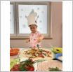 Galeria zdjęć: Dzień pizzy w Samorządowym Klubie Dziecięcym oraz w Samorządowym Klubie Malucha w Gorzkowicach. Link otwiera powiększoną wersję zdjęcia.