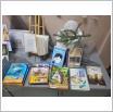 Galeria zdjęć: Nowe książki w bibliotece dzięki wsparciu Rady Rodziców przy Szkole Podstawowej w Gorzkowicach. Link otwiera powiększoną wersję zdjęcia.
