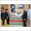 Galeria zdjęć: Nowe książki w bibliotece dzięki wsparciu Rady Rodziców przy Szkole Podstawowej w Gorzkowicach. Link otwiera powiększoną wersję zdjęcia.