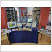 Galeria zdjęć: Międzynarodowy Dzień Książki dla Dzieci w bibliotece szkolnej - SP Gorzkowice. Link otwiera powiększoną wersję zdjęcia.