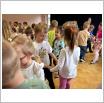 Galeria zdjęć: Koncert filharmonii w Przedszkolu Samorządowym. Link otwiera powiększoną wersję zdjęcia.