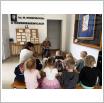 Galeria zdjęć: Inauguracja „Tygodnia Przeciwdziałania Przemocy Rówieśniczej” - SP Krzemieniewice. Link otwiera powiększoną wersję zdjęcia.