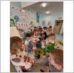 Galeria zdjęć: Dzień Kobiet w Przedszkolu Samorządowym w Gorzkowicach. Link otwiera powiększoną wersję zdjęcia.