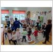Galeria zdjęć: Spotkanie z pielęgniarką w Przedszkolu Samorządowym w Gorzkowicach. Link otwiera powiększoną wersję zdjęcia.
