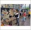 Galeria zdjęć: Światowy Dzień Książki – spotkanie z przedszkolakami w Bibliotece Publicznej w Gorzkowicach. Link otwiera powiększoną wersję zdjęcia.