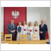 Galeria zdjęć: Podpisanie umów na dofinansowanie promocji regionalnej kuchni i dziedzictwa kulinarnego w Gminie Gorzkowice. Link otwiera powiększoną wersję zdjęcia.