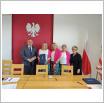 Galeria zdjęć: Podpisanie umów na dofinansowanie promocji regionalnej kuchni i dziedzictwa kulinarnego w Gminie Gorzkowice. Link otwiera powiększoną wersję zdjęcia.
