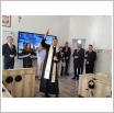 Galeria zdjęć: Uroczyste otwarcie nowoczesnej pracowni językowej w ramach projektu „Poszerzamy horyzonty w SP Krzemieniewice”. Link otwiera powiększoną wersję zdjęcia.